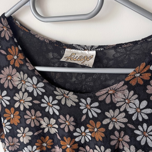 Fuego Mesh Lace Daisy Top XS - Picture 3 of 3